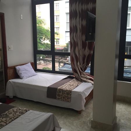 Anh Thuan Hotel 1 Cat Ba Island Exterior foto